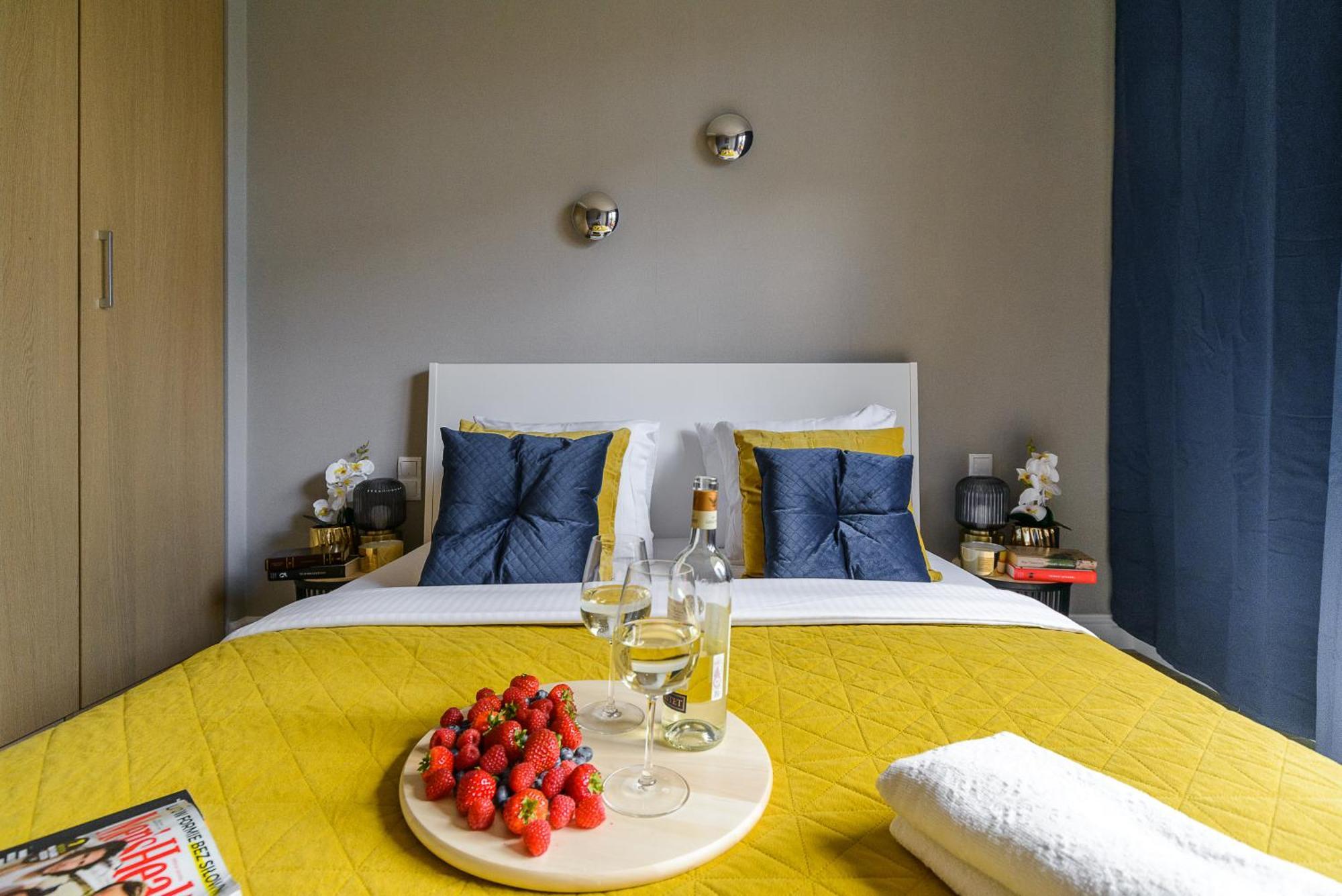 Lumina 3-Room Apart With Parking, Balcony Warsaw Exterior photo